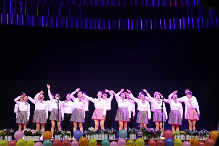 文化艺术杏运民族表演艺术19级“正青春、不负遇见”结业汇演圆满落幕741.png 文化艺术杏运民族表演艺术19级“正青春、不负遇见”结业汇演圆满落幕741.png